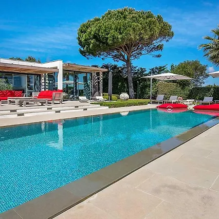 & Pool & Saint-tropez